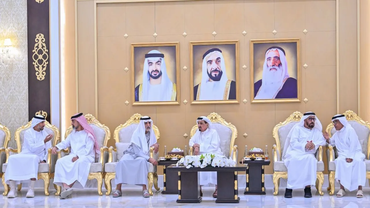 حاكم عجمان وولي عهده يرحبان بالتهاني بمناسبة عيد الأضحى المبارك